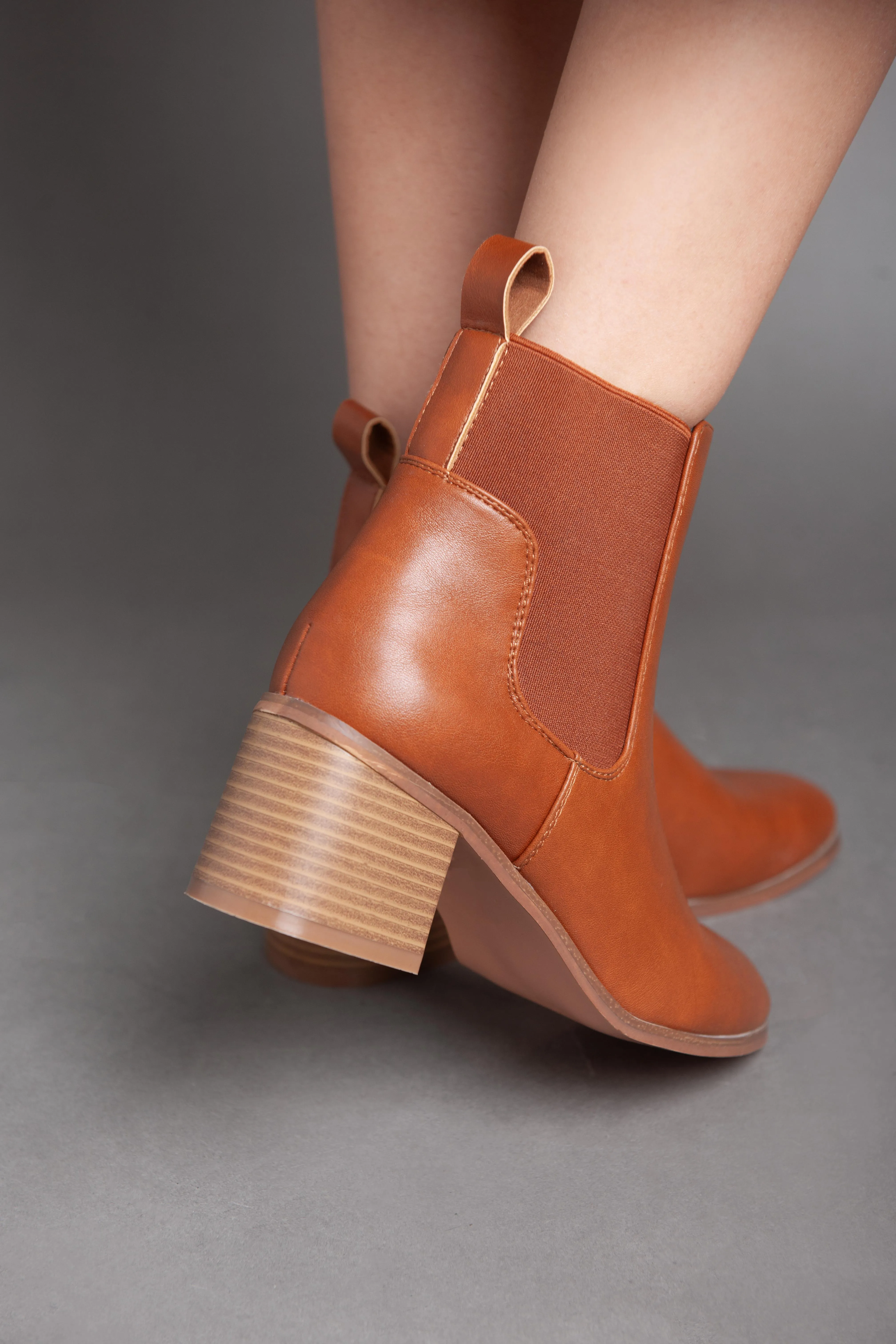 Classic Ankle Boot - Camel