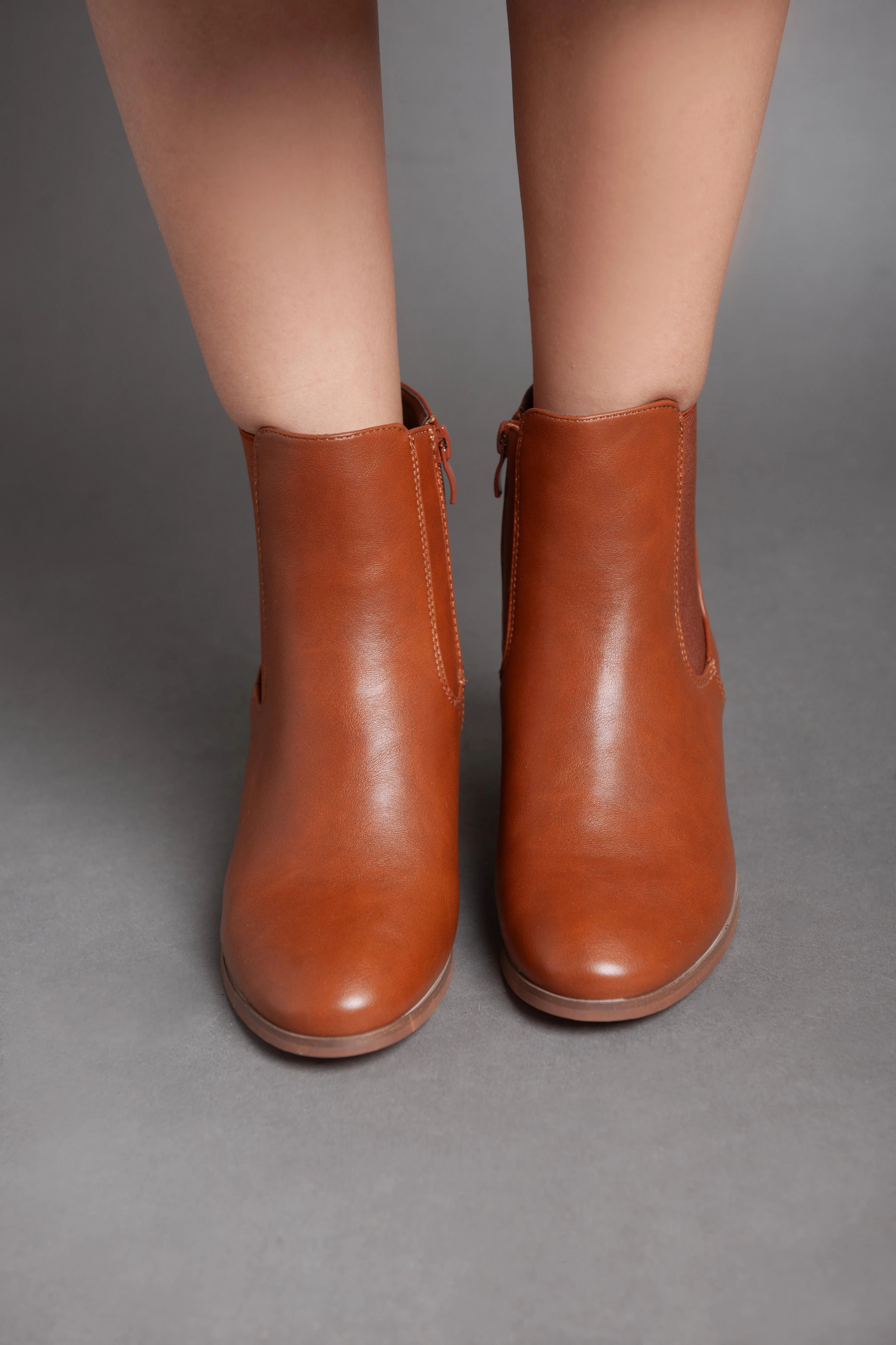 Classic Ankle Boot - Camel