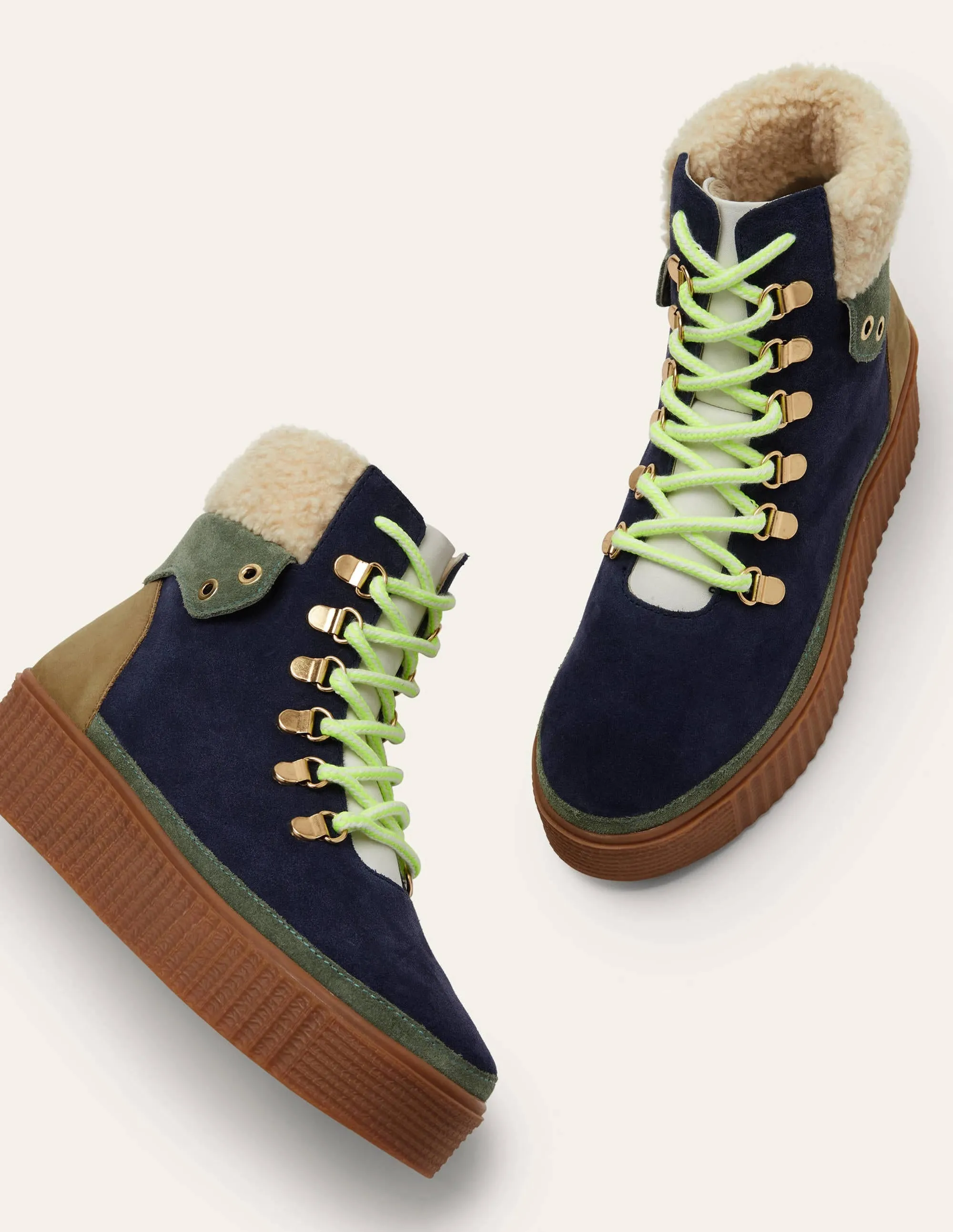 Laura Trend Hiking Boots-Navy