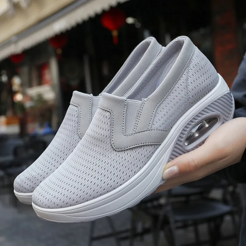 New Flying Weaving Women's Casual Sports Shoes Soft Sole Breathable