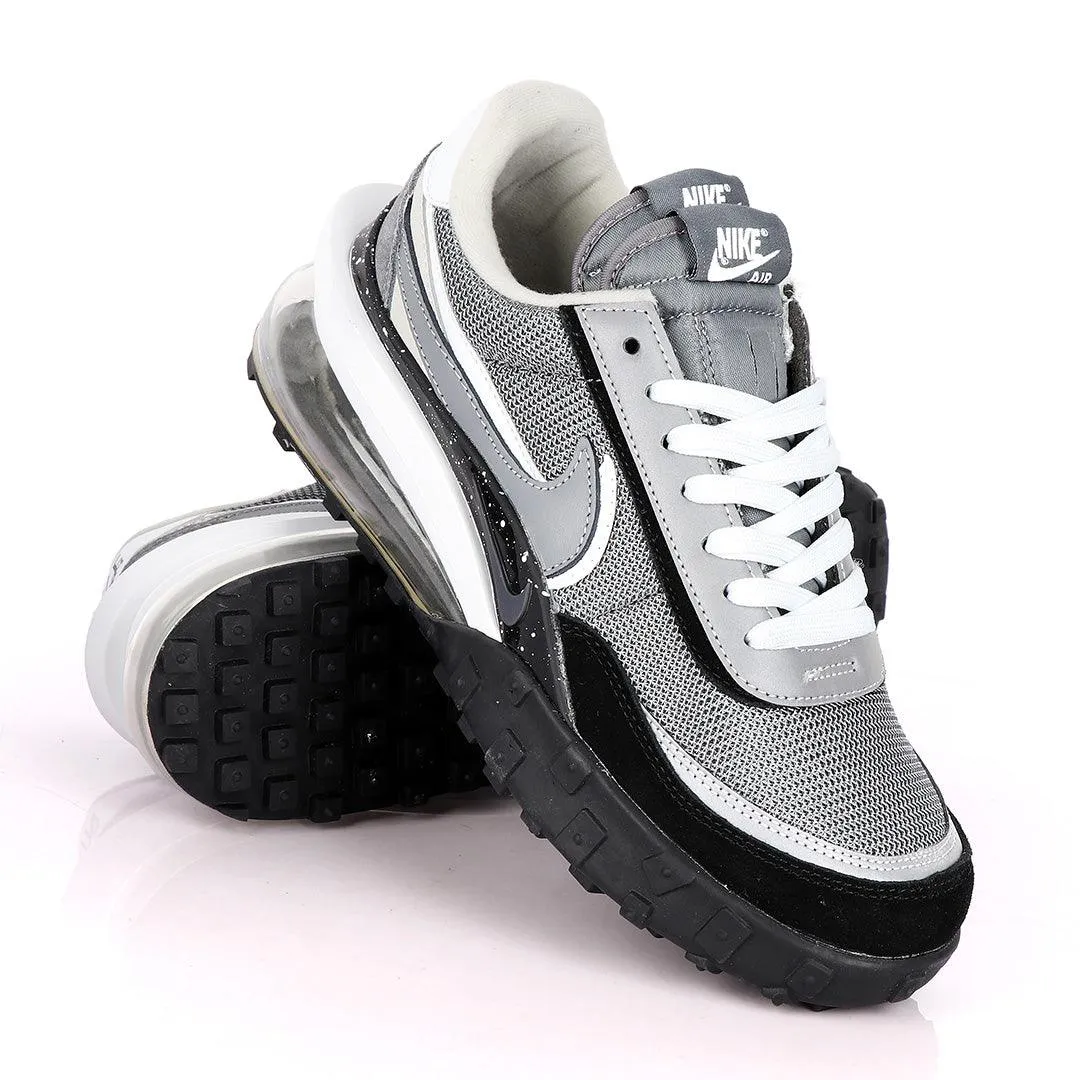 NK Sacai Waffle Tailwind Carbon Grey Sneakers