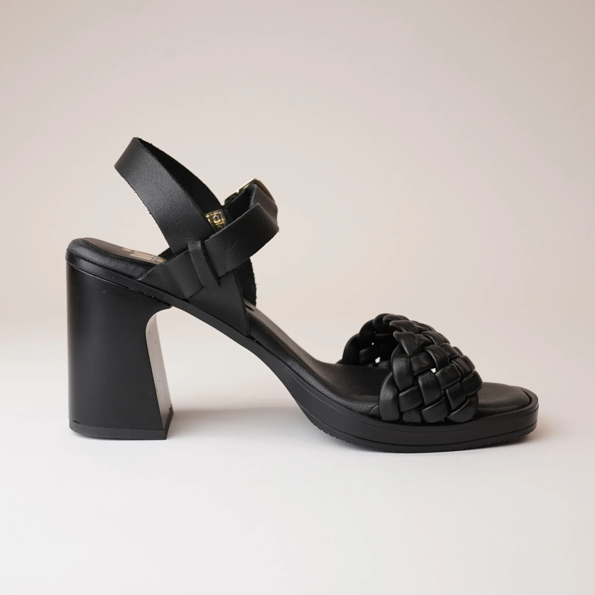 Vela Black Leather Heels