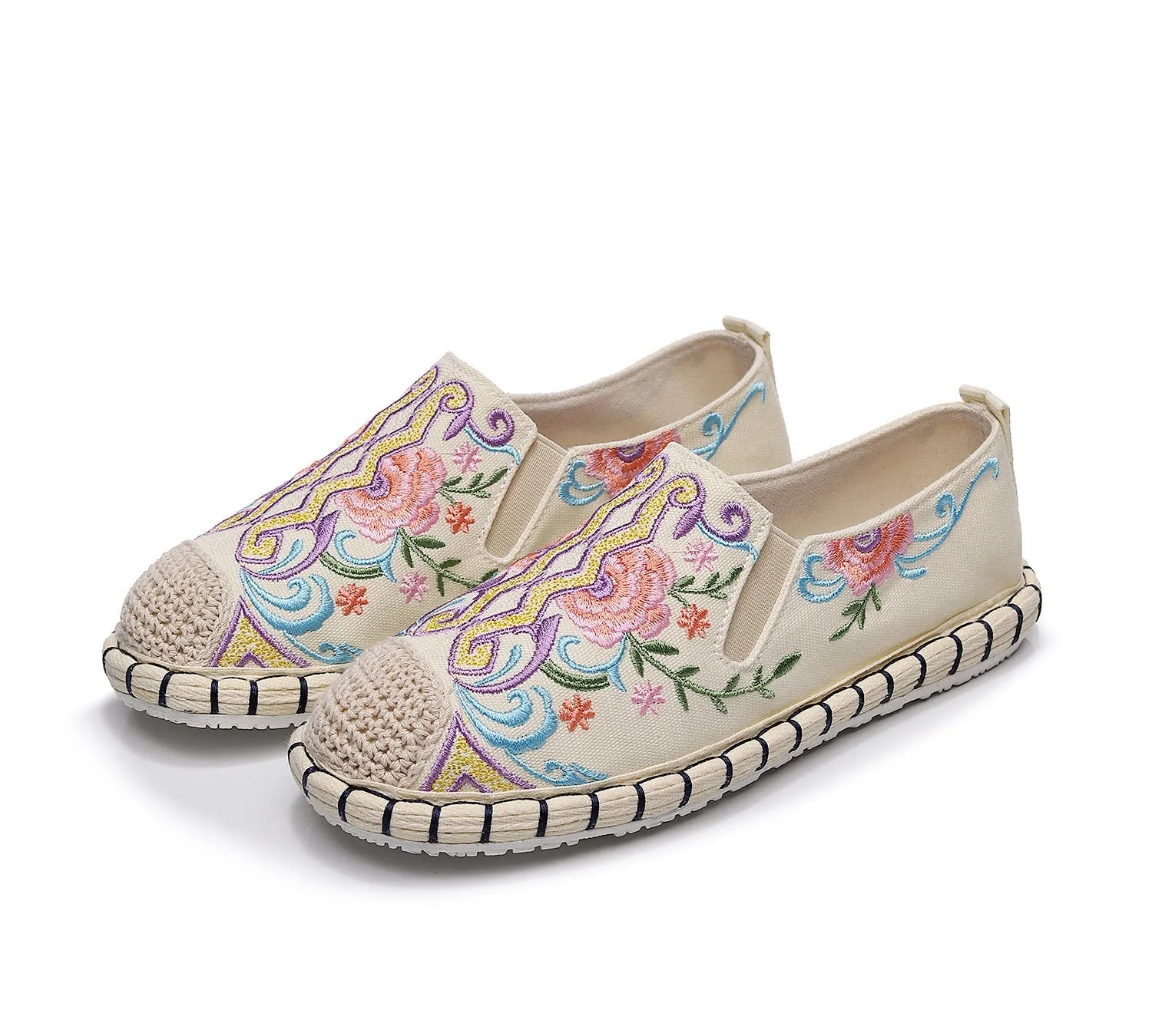 Women's Beijing Cloth Soft Bottom Ethnic Style Embroidery Canvas Shoes