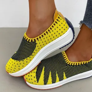 Women's lightweight breathable fly knit sneakers flat slip on comfort walking shoes